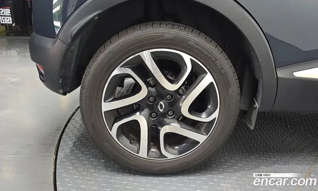 Renault (Samsung) QM3 2017 1.5 автомат (гидро), миниатюра 4