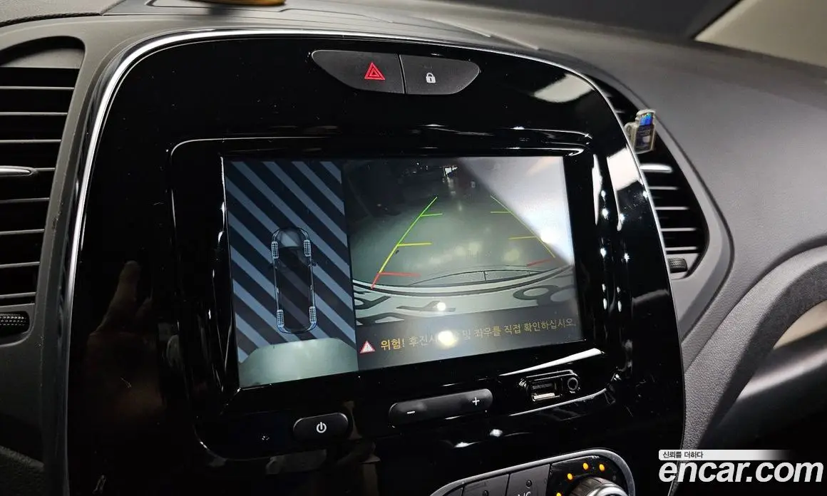 Renault (Samsung) QM3 2018 1.5 автомат (гидро), фото 14