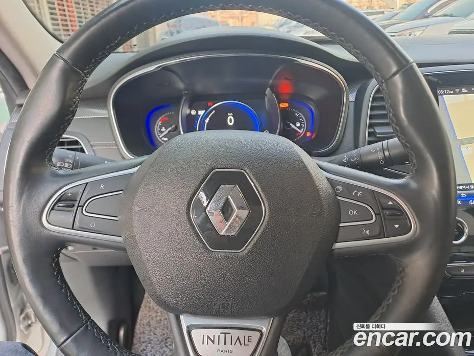 Renault (Samsung) SM6 2016 2.0 автомат (гидро), фото 11 Renault (Samsung) SM6 2016 2.0 автомат (гидро), фото 11