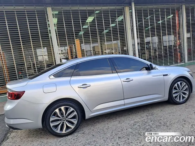 Renault (Samsung) SM6 2016 2.0 автомат (гидро), миниатюра 4 Renault (Samsung) SM6 2016 2.0 автомат (гидро), миниатюра 4