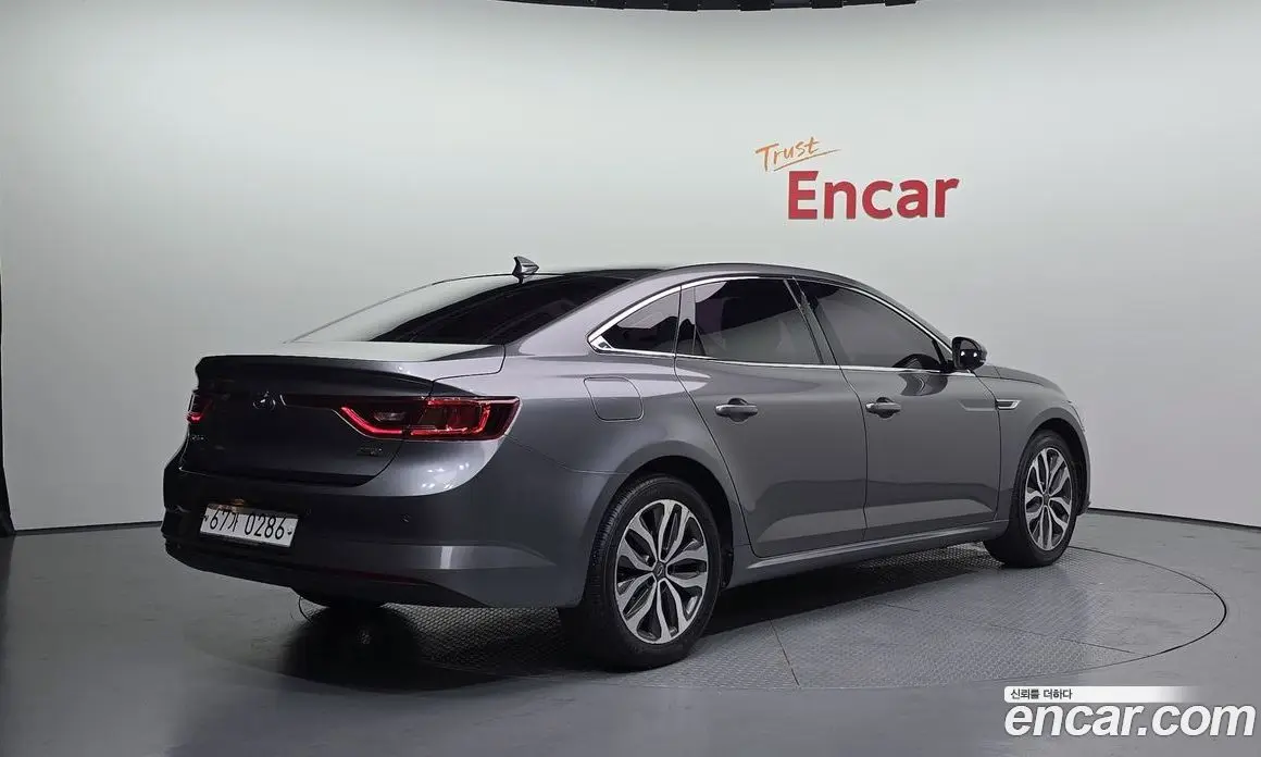 Renault (Samsung) SM6 2016 2.0 автомат (гидро), фото 2 Renault (Samsung) SM6 2016 2.0 автомат (гидро), фото 2