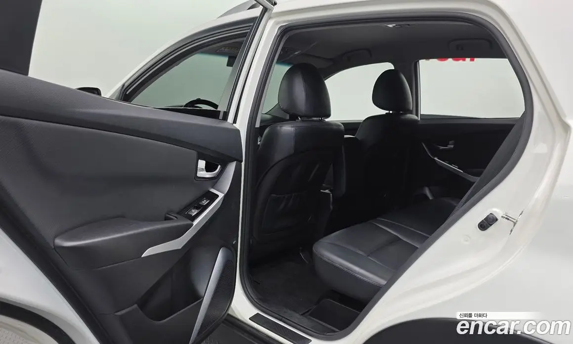 SsangYong Korando 2018 2.2 автомат (гидро), фото 22 SsangYong Korando 2018 2.2 автомат (гидро), фото 22