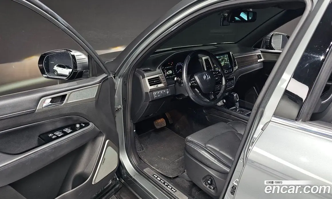 SsangYong Rexton 2017 2.2 автомат (гидро), фото 12