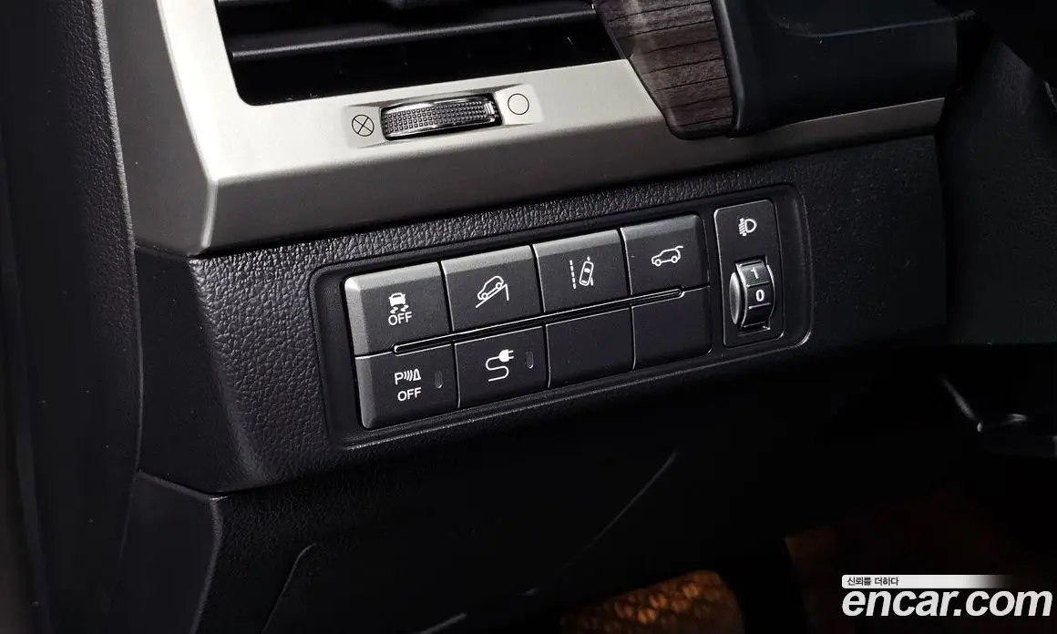 SsangYong Rexton 2017 2.2 автомат (гидро), фото 22