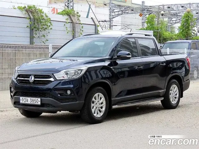 SsangYong Rexton 2018 2.2 автомат (гидро), миниатюра 2