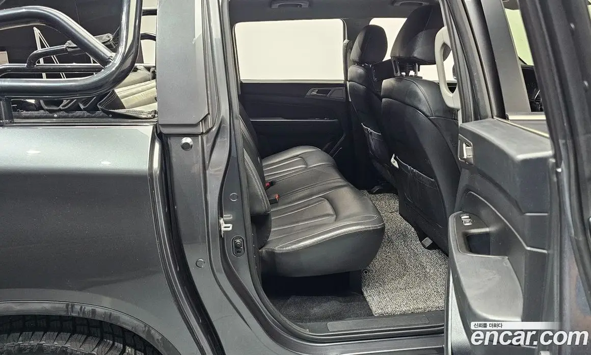 SsangYong Rexton 2018 2.2 автомат (гидро), фото 16
