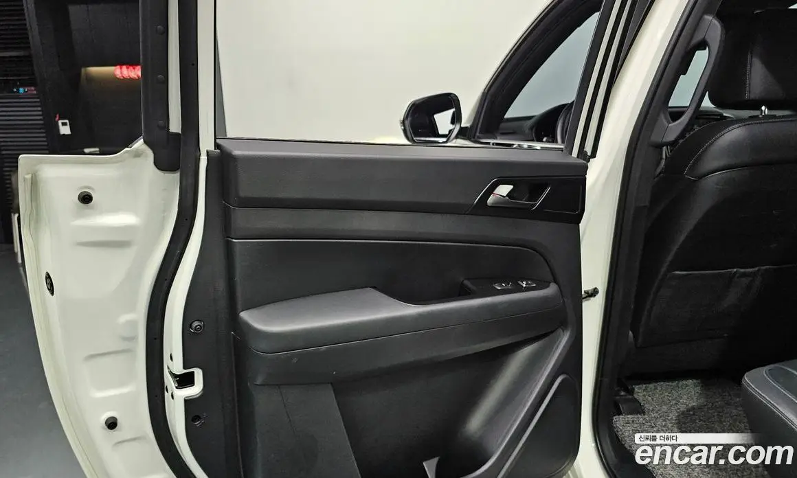SsangYong Rexton 2021 2.2 автомат (гидро), фото 14