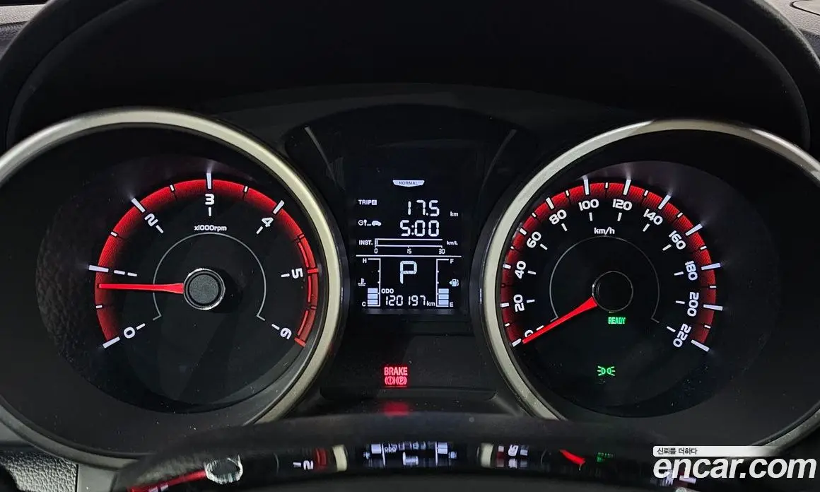 SsangYong TIBOLI 2017 1.6 автомат (гидро), фото 8