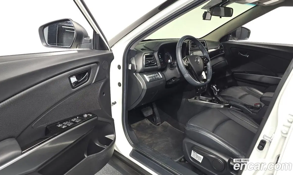 SsangYong TIBOLI 2022 1.5 автомат (гидро), фото 13 SsangYong TIBOLI 2022 1.5 автомат (гидро), фото 13
