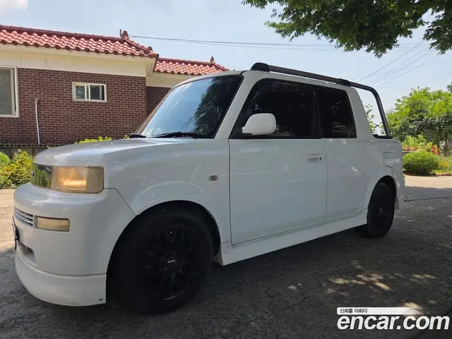 Toyota bB, 2002, 159 250 км Toyota bB, 2002, 159 250 км