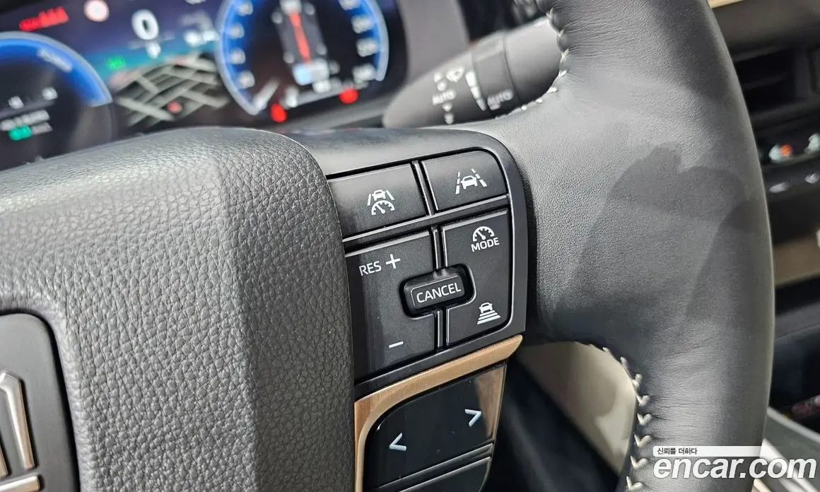 Toyota Crown 2025 2.5 автомат (гидро), фото 15 Toyota Crown 2025 2.5 автомат (гидро), фото 15