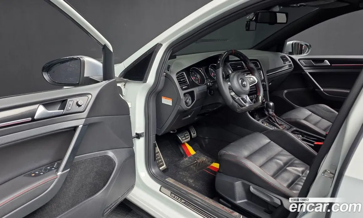 Volkswagen Golf 2015 2.0 автомат (гидро), фото 12 Volkswagen Golf 2015 2.0 автомат (гидро), фото 12