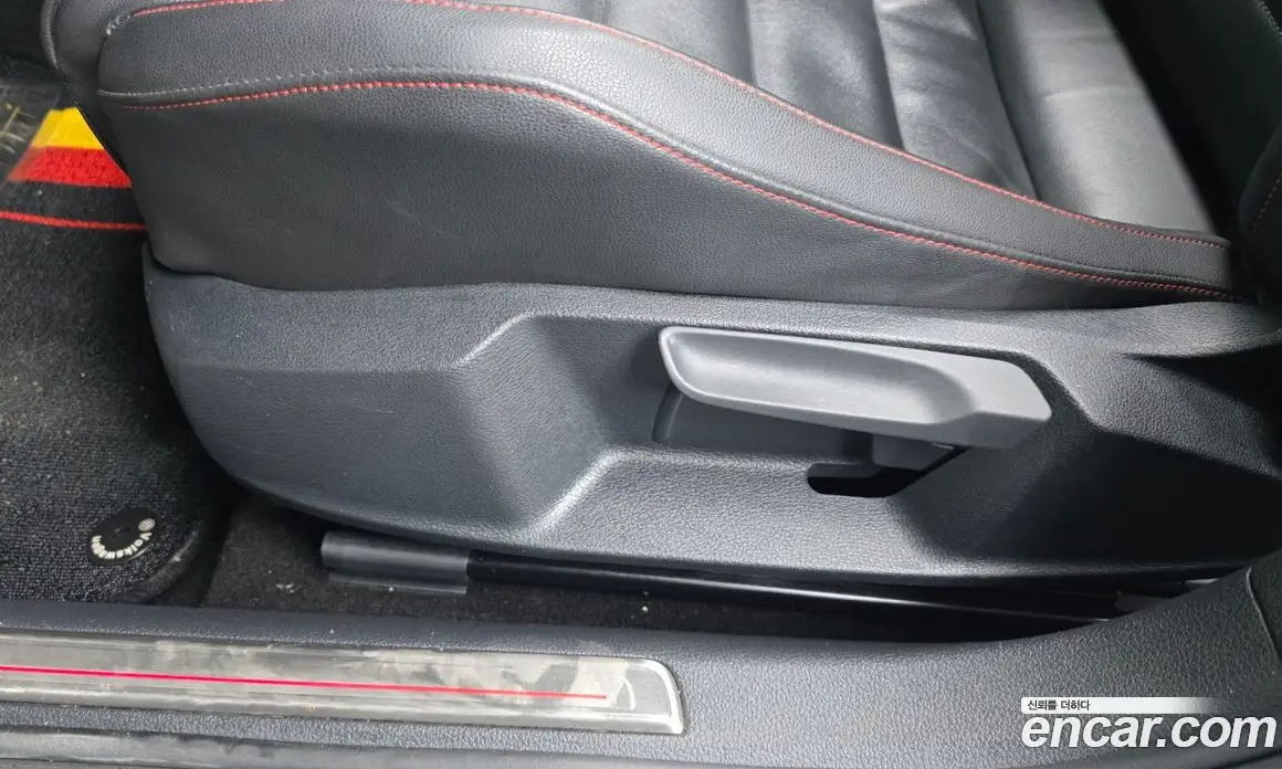 Volkswagen Golf 2015 2.0 автомат (гидро), фото 34 Volkswagen Golf 2015 2.0 автомат (гидро), фото 34