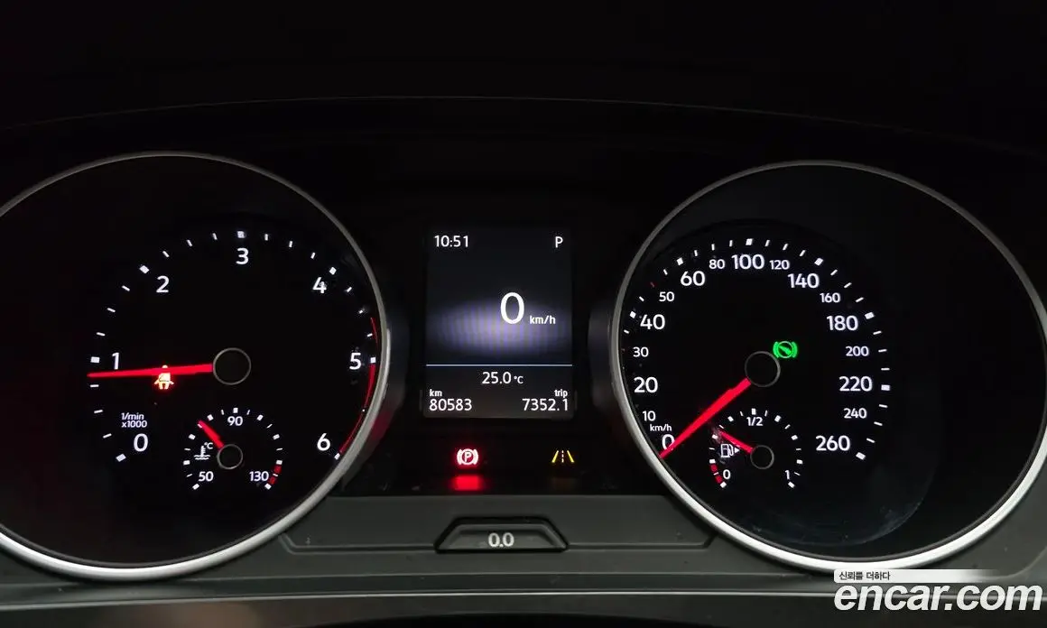 Volkswagen Tiguan 2018 2.0 автомат (гидро), фото 8 Volkswagen Tiguan 2018 2.0 автомат (гидро), фото 8