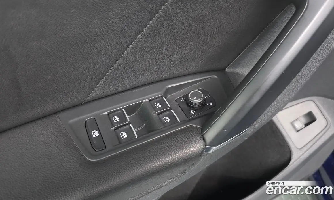 Volkswagen Tiguan 2018 2.0 автомат (гидро), фото 28 Volkswagen Tiguan 2018 2.0 автомат (гидро), фото 28