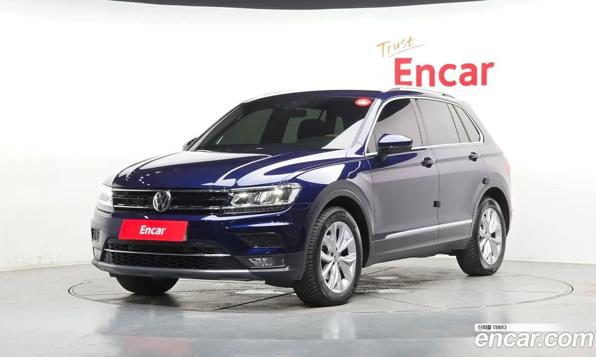 Volkswagen Tiguan 2020 2.0 автомат (гидро), фото 1 Volkswagen Tiguan 2020 2.0 автомат (гидро), фото 1