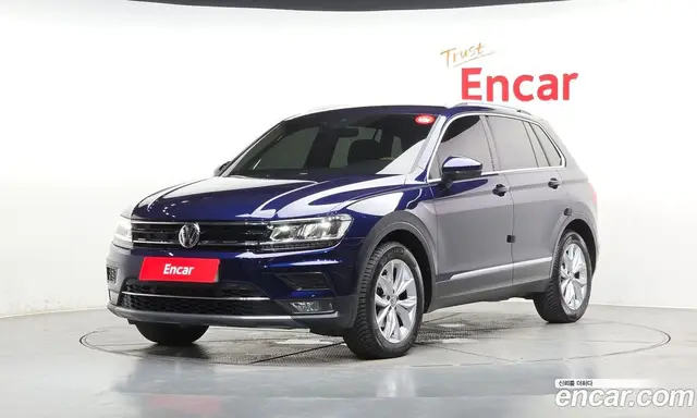 Volkswagen Tiguan 2020 2.0 автомат (гидро), миниатюра 1 Volkswagen Tiguan 2020 2.0 автомат (гидро), миниатюра 1