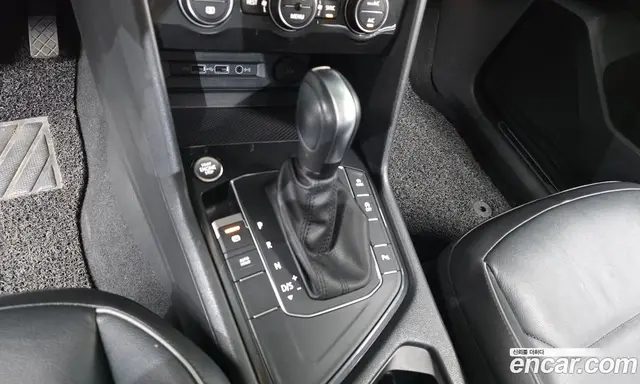Volkswagen Tiguan 2020 2.0 автомат (гидро), миниатюра 12