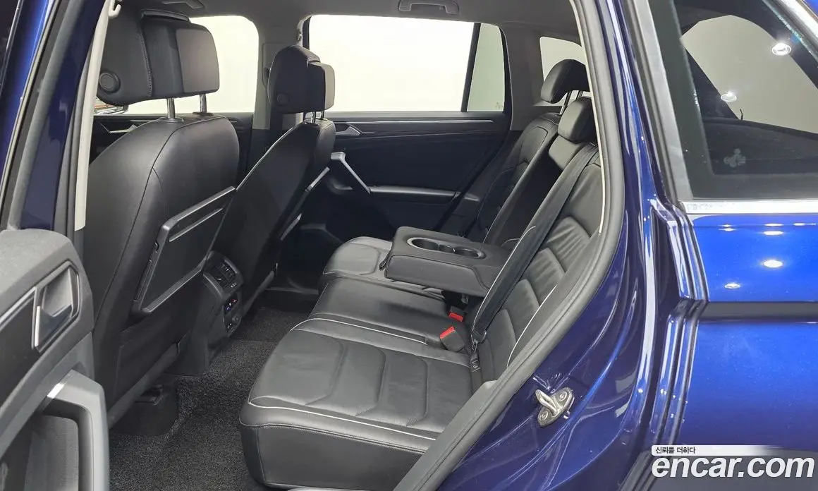 Volkswagen Tiguan 2020 2.0 автомат (гидро), фото 18 Volkswagen Tiguan 2020 2.0 автомат (гидро), фото 18