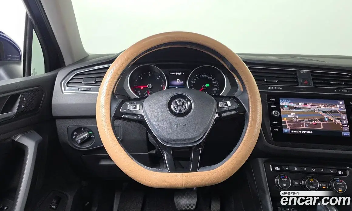 Volkswagen Tiguan 2020 2.0 автомат (гидро), фото 19 Volkswagen Tiguan 2020 2.0 автомат (гидро), фото 19