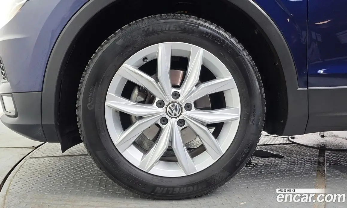 Volkswagen Tiguan 2020 2.0 автомат (гидро), фото 5 Volkswagen Tiguan 2020 2.0 автомат (гидро), фото 5