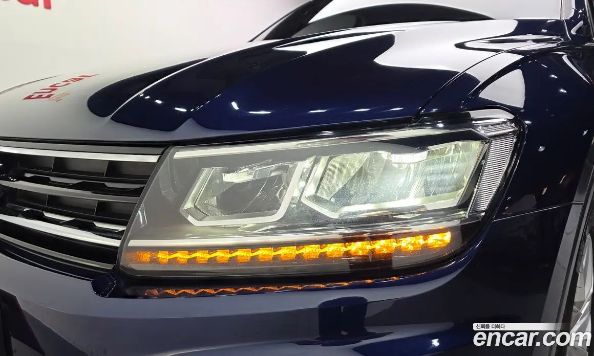 Volkswagen Tiguan 2020 2.0 автомат (гидро), фото 8 Volkswagen Tiguan 2020 2.0 автомат (гидро), фото 8