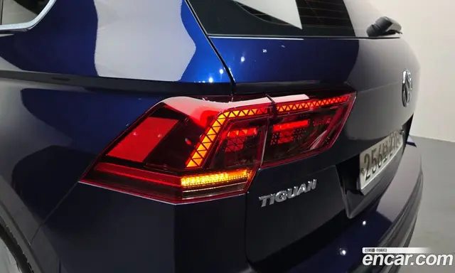 Volkswagen Tiguan 2020 2.0 автомат (гидро), миниатюра 9 Volkswagen Tiguan 2020 2.0 автомат (гидро), миниатюра 9