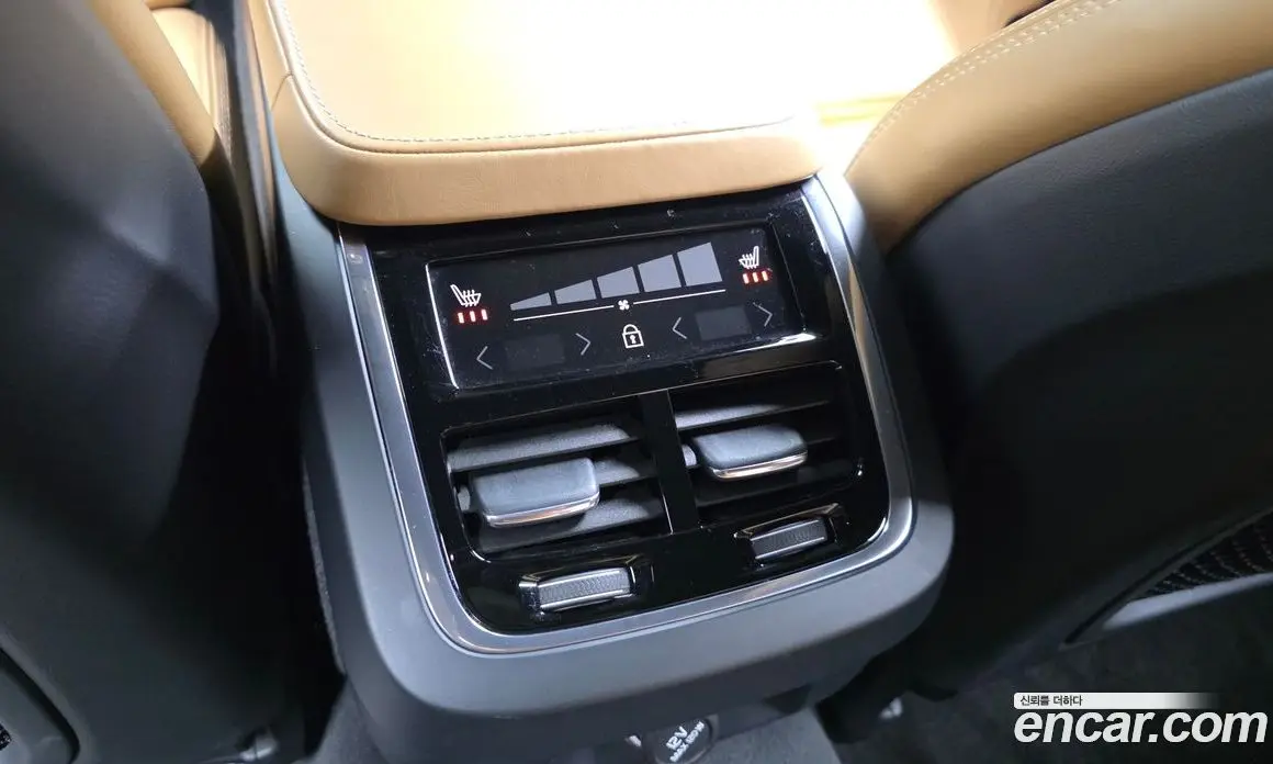 Volvo S90 2019 2.0 автомат (гидро), фото 24 Volvo S90 2019 2.0 автомат (гидро), фото 24