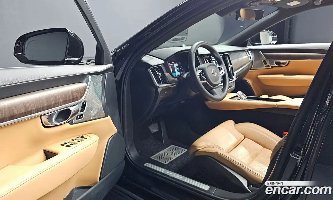 Volvo S90 2022 2.0 автомат (гидро), фото 10 Volvo S90 2022 2.0 автомат (гидро), фото 10