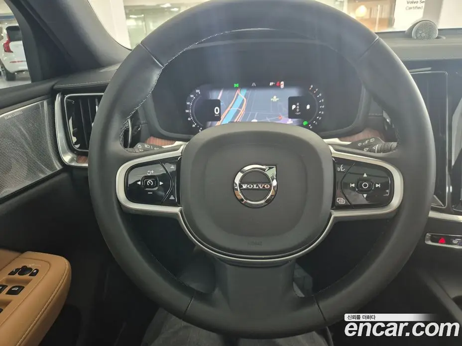 Volvo V60 2025 2.0 автомат (гидро), фото 10 Volvo V60 2025 2.0 автомат (гидро), фото 10
