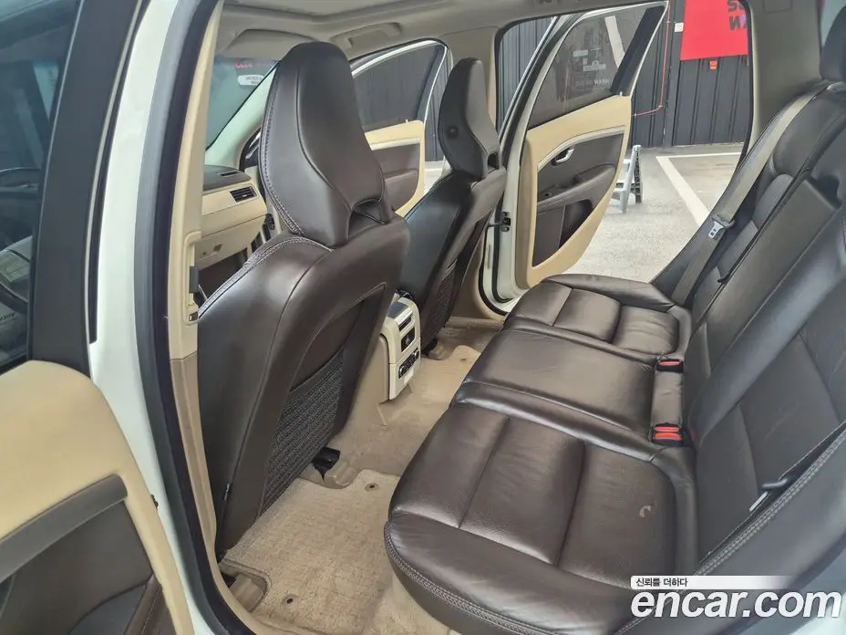 Volvo XC70 2011 2.4 автомат (гидро), фото 13 Volvo XC70 2011 2.4 автомат (гидро), фото 13