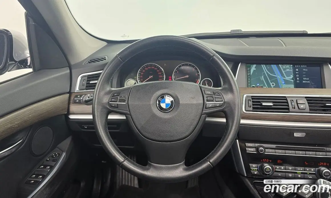 BMW 5 серия 2010 3.0 автомат (гидро), фото 13