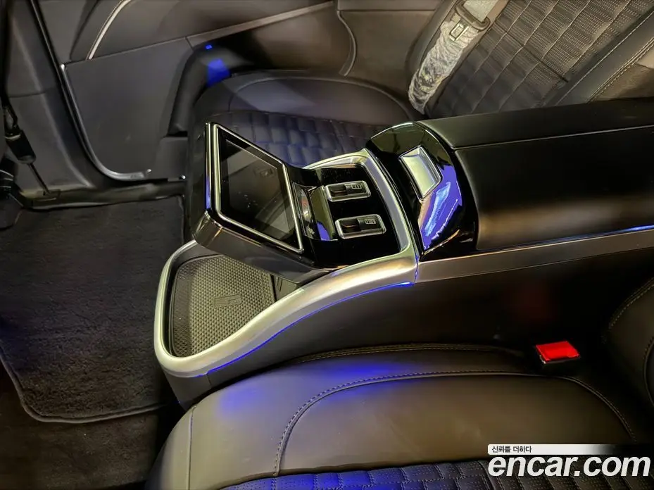 Cadillac Escalade 2023 6.2 автомат (гидро), фото 15