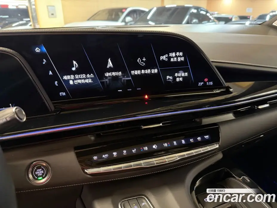Cadillac Escalade 2023 6.2 автомат (гидро), фото 9
