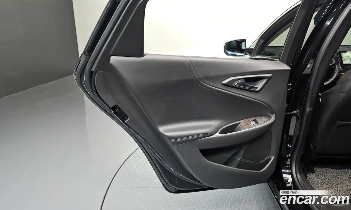 Chevrolet Malibu 2017 2.0 автомат (гидро), фото 15 Chevrolet Malibu 2017 2.0 автомат (гидро), фото 15