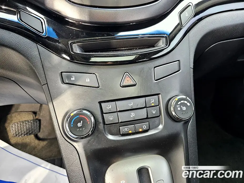Chevrolet Orlando 2011 2.0 автомат (гидро), фото 16 Chevrolet Orlando 2011 2.0 автомат (гидро), фото 16