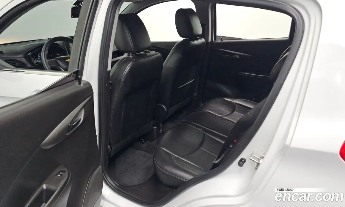 Chevrolet Spark 2017 1.0 автомат (гидро), фото 17