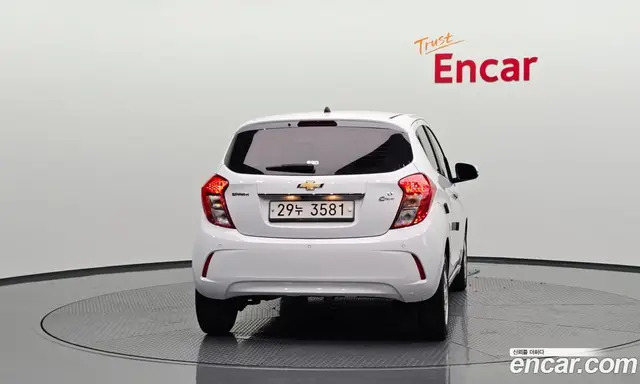 Chevrolet Spark 2017 1.0 автомат (гидро), миниатюра 3