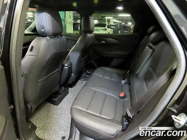 Chevrolet TrailBlazer 2021 1.3 автомат (гидро), миниатюра 7