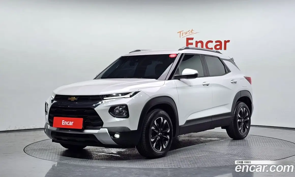 Chevrolet TrailBlazer 2022 1.3 автомат (гидро), фото 1