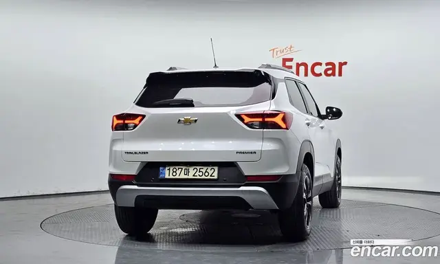 Chevrolet TrailBlazer 2022 1.3 автомат (гидро), миниатюра 4