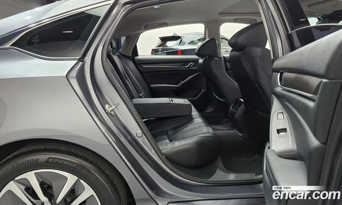 Honda Accord 2018 2.0 автомат (гидро), фото 11 Honda Accord 2018 2.0 автомат (гидро), фото 11