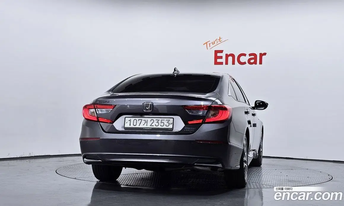 Honda Accord 2018 2.0 автомат (гидро), фото 4 Honda Accord 2018 2.0 автомат (гидро), фото 4