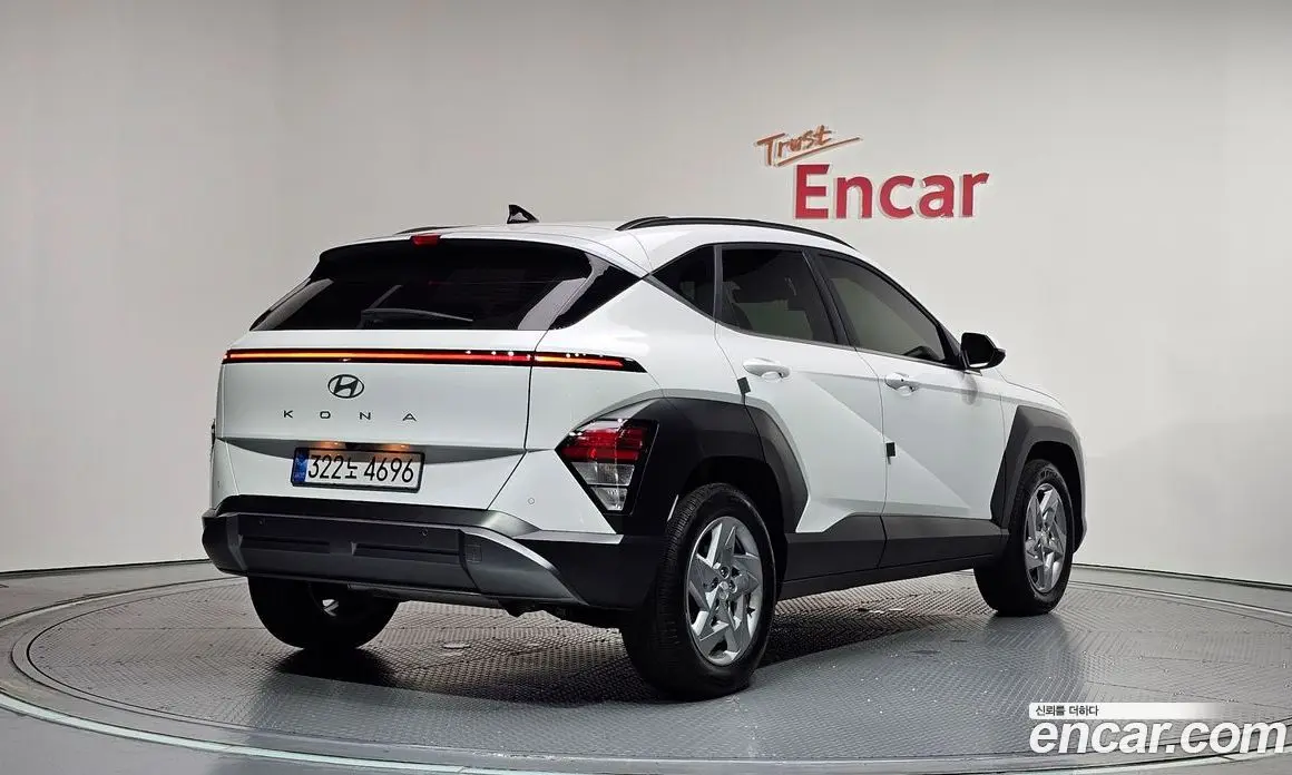 Hyundai Kona 2023 1.6 автомат (гидро), фото 1 Hyundai Kona 2023 1.6 автомат (гидро), фото 1