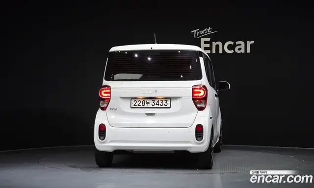 Kia Ray 2022 1.0 автомат (гидро), миниатюра 4