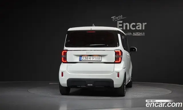 Kia Ray 2024 1.0 автомат (гидро), миниатюра 3 Kia Ray 2024 1.0 автомат (гидро), миниатюра 3