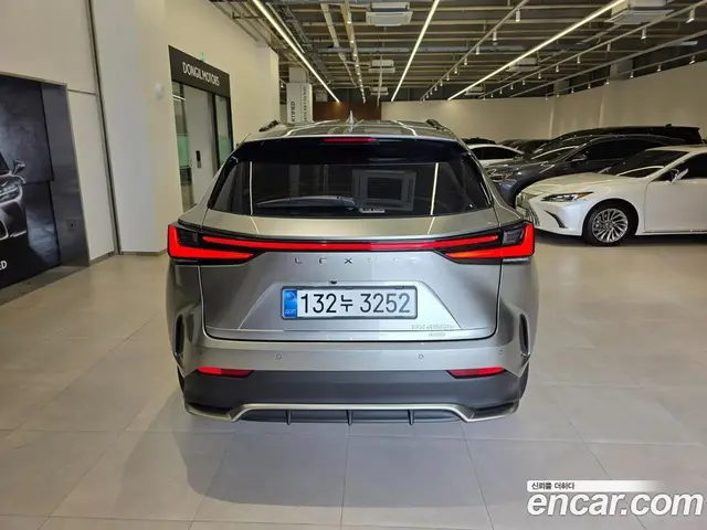 Lexus NX 2025 2.5 автомат (вариатор), миниатюра 4 Lexus NX 2025 2.5 автомат (вариатор), миниатюра 4
