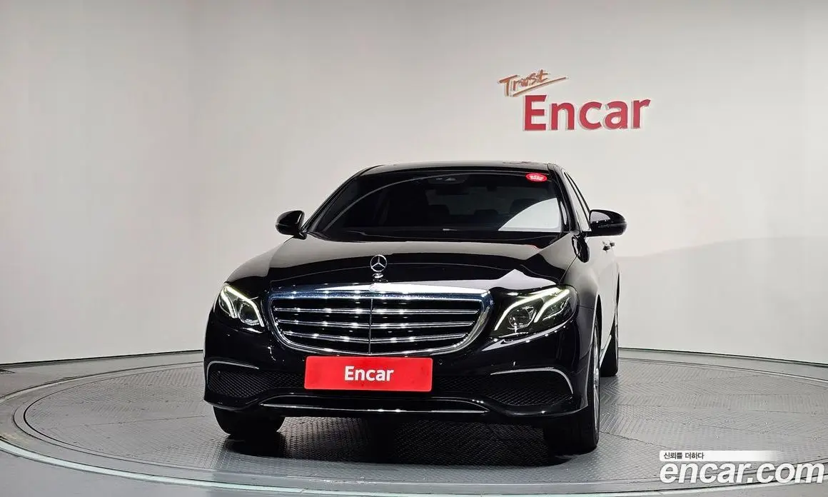 Mercedes-Benz E-Class 2019 1.9 автомат (гидро), фото 3