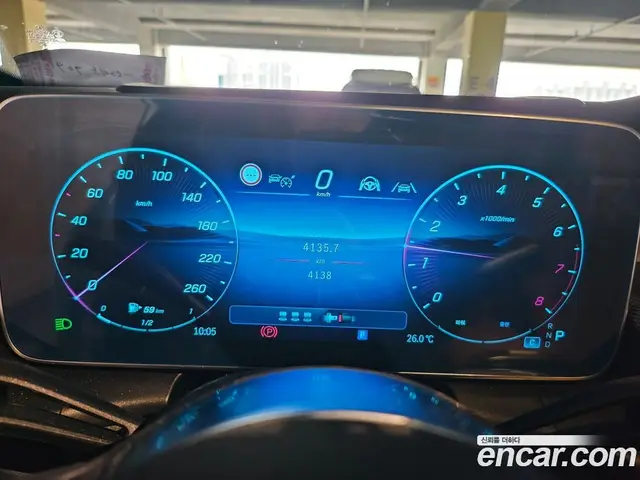 Mercedes-Benz GLC-Class 2025 2.0 автомат (гидро), миниатюра 3