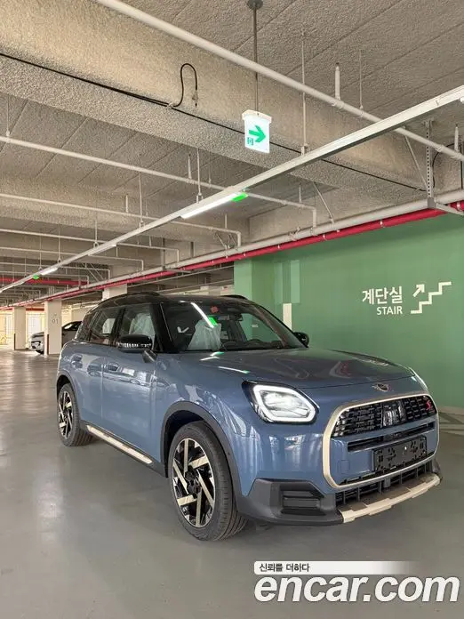 Mini Countryman 2026 2.0 автомат (гидро), миниатюра 3 Mini Countryman 2026 2.0 автомат (гидро), миниатюра 3